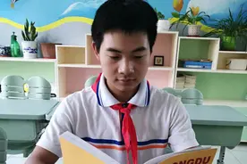 王世豪：身体力行诠释身残志坚，心怀感恩践行寸草春晖图片