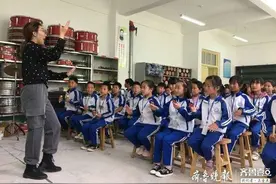 两地教学共研讨！市北区赴陇南支教团为学生送上六一儿童节礼物图片