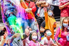 星光亲子嘉年华 拉近亲子距离 让科学与健康走进家庭图片