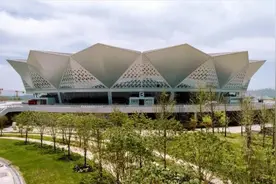 十四运新建场馆中首个！西安奥体中心体育馆竣工验收图片