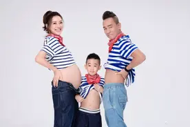 二儿子出生，陈小春爆大儿子情绪有了变化图片
