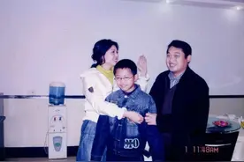 幸福照丨父亲的军人情怀图片