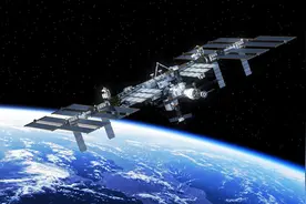 成功对接空间站！宇航员：SpaceX太空舱表现出色图片