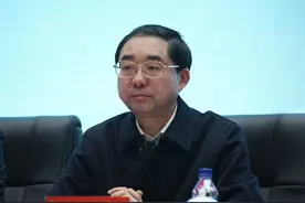 应急管理部新增一名党委委员：国家林业和草原局副局长张永利图片