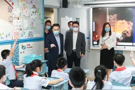 戴森通过上海市教委向六所中小学捐赠空气净化风扇，为学生返校保驾护航图片