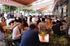 “老板，来一份炒面”，多地为“地摊经济”松绑，济青相关政策已在路上图片