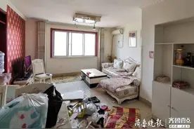 德州小夫妻婚房出租两年变“破房”，床垫下还有一张符图片