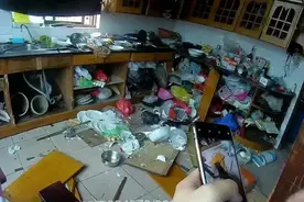 吓人！乱倒剩饭剩菜，厨房突发爆炸！图片