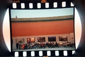 摄影实战课 | 在他的镜头下，目光所至，皆有花开图片