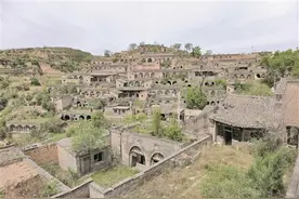 灵石县董家岭村古村景观图片