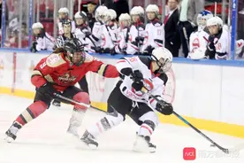 玩蹦床游戏致瘫？脊柱外科医生：不要以为孩子灵活其实风险更高图片