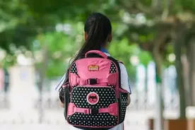 微信朋友圈“7不晒”：快去查查，晒了的赶紧删掉图片