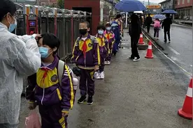 江源区：中小学全面复课图片