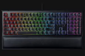 Razer推出Ornata V2：具有机械式手感的薄膜键盘图片