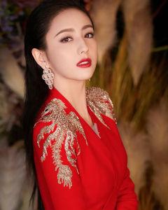 胶原蛋白可以让脸饱满么 2026年胶原蛋白可以让脸部变饱满吗