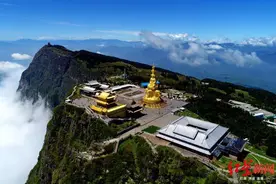 峨眉山所有寺院重新开门迎客，景区恢复全面开放图片