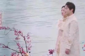 何雯娜梁超云婚礼获赞 李嘉铭刘泳希婚礼戳泪点图片