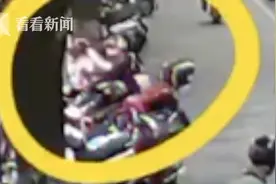 值吗？女子偷一个头盔被拘留5天 现场画面曝光图片