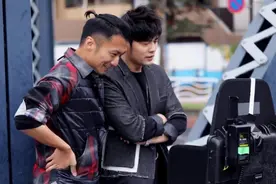 谢霆锋赞周杰伦：跟王菲都是同样单纯的人图片