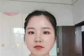 网课结束时，湖南90后女老师电脑里传来鞭炮声……学生乐了：免个作业？图片