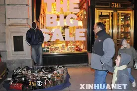 很多美国家庭靠地摊吃饭 摆摊地点有讲究图片