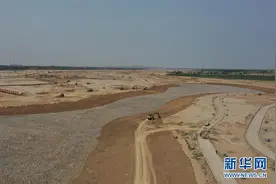 石家庄：滹沱河生态修复二期工程施工正酣图片