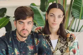 彩虹屁｜超模Vittoria Ceretti“英年早婚”？秀场外街拍回顾一下图片