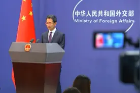 耿爽正式卸任外交部发言人，将赴新职！90秒回顾“耿式”妙语图片