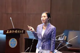 安盛保险转身为外资独资财险以来迎首位掌门人，原渣打银行副行长朱亚明入主图片