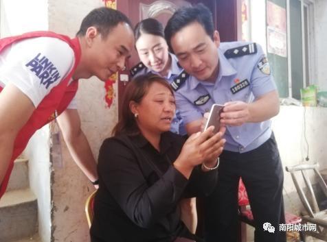 16岁上街赶集，三姐妹一起失踪，被拐骗21年后终团聚