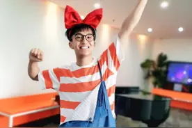 新势力 | 黄子弘凡的新角色，一飞冲天的蜻蜓图片