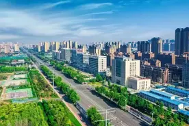 风情万种自成蹊——来这里过一个万紫千红的夏天图片