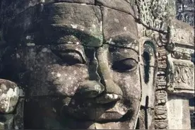 终有一天，学生们会用纯正的汉语介绍吴哥窟图片