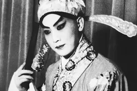 女儿回忆张君秋生前往事：他演《大保国》和《二进宫》的情绪截然不同图片