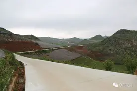 “小苹果”厉害了！蒙自西北勒12亿打造“苹果小镇”~图片