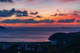 夜话丨萧红：火烧云图片