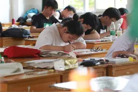 澎湃思想周报｜谁是小镇做题家；右翼想象中的antifa图片