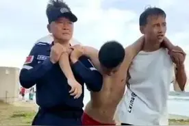 2名游客在北海被大浪卷走，1人被救时已昏迷！看到这种浪要小心图片