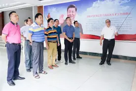 广西发展战略研究会与广西客家商会座谈交流图片