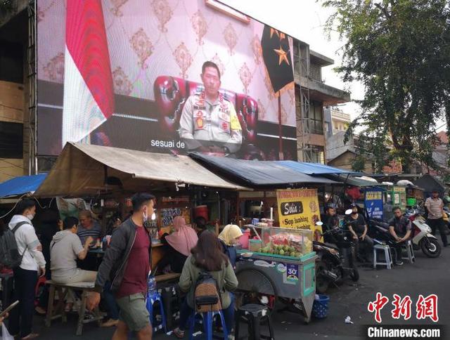 印尼首都雅加达“新常态”前“过渡期”首日见闻