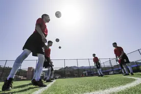 孩子校园体育受伤谁来赔？《民法典》“自甘风险”条款来了图片