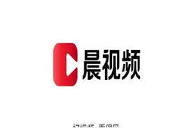 环卫工捡废品兑钱捐慈善机构:每月50元 捐到去世那一天视频封面