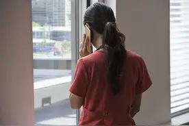 从未体检，24岁小伙逛街时突然晕倒，鬼门关前走了一遭图片