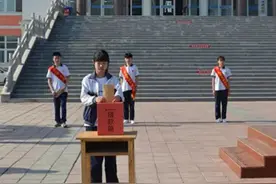 感人！惠民县清河镇中学一学生遭遇车祸，全校师生倾力捐款图片