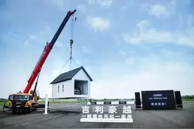 一颗螺栓引发的围观：吉利豪越想证明什么图片