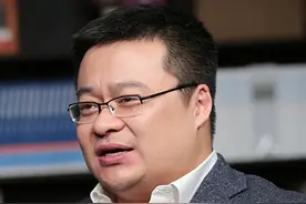亲历武汉一线疫情新闻发布的45天：再忙再累也要坚持每日发布图片