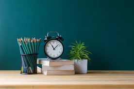 《南京市中小学课桌椅管理办法》正式下发实施图片