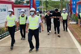 南昌城建局召开大气污染防治动员会 观摩新旅建设明樾府项目图片