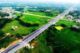 你绝没想到！玉湛高速的桥梁是如此壮观和美丽！数一数，有几座？图片