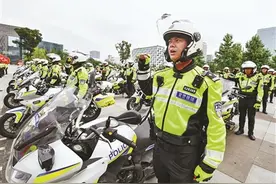 全市12支交警铁骑分队成立图片